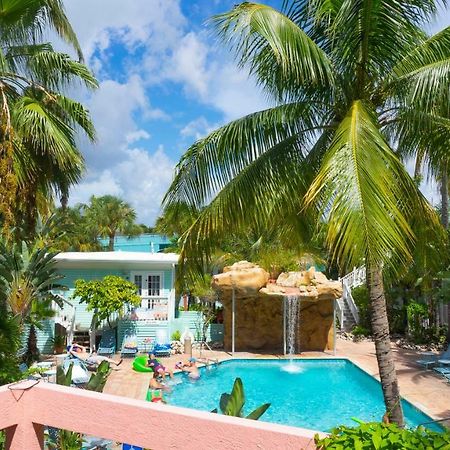 Lighthouse Resort: Inn & Suites Fort Myers Exterior photo